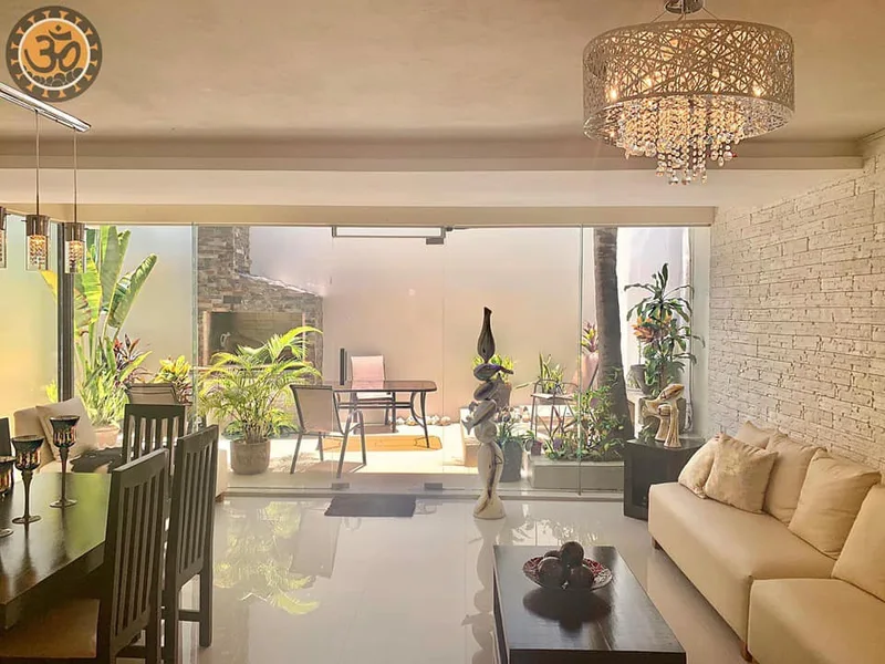 BEAUTIFUL 3 BEDROOM FURNISHED RENTAL HOME