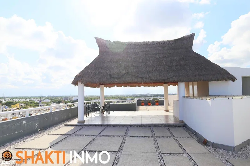 Gorgeous 1 Bedroom Furnished Condo