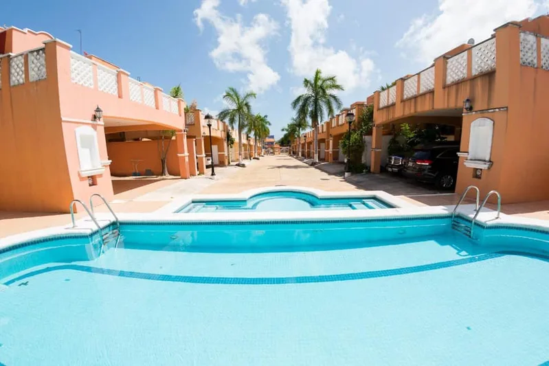 FURNISHED AND EQUIPPED 4 BEDROOM RENTAL CONDO 🛋