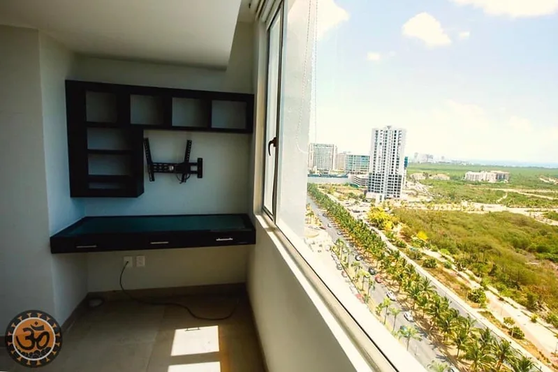 Perfect 2 Bedroom Apartment Unbeatable location