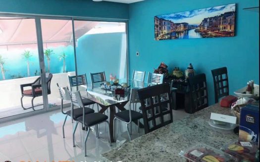 Gorgeous 3 Bedroom Home