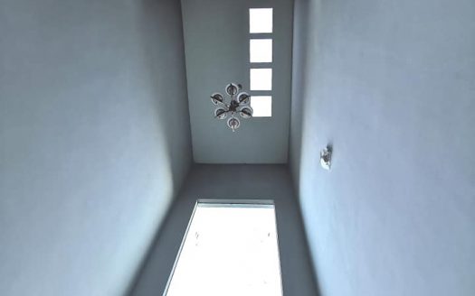 Luxury Resdential Home Minutes from The Airport